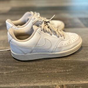 Nike Court Vision